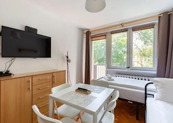 Grunwaldzka Comfort By Bookinghost