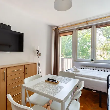 Grunwaldzka Comfort By Bookinghost